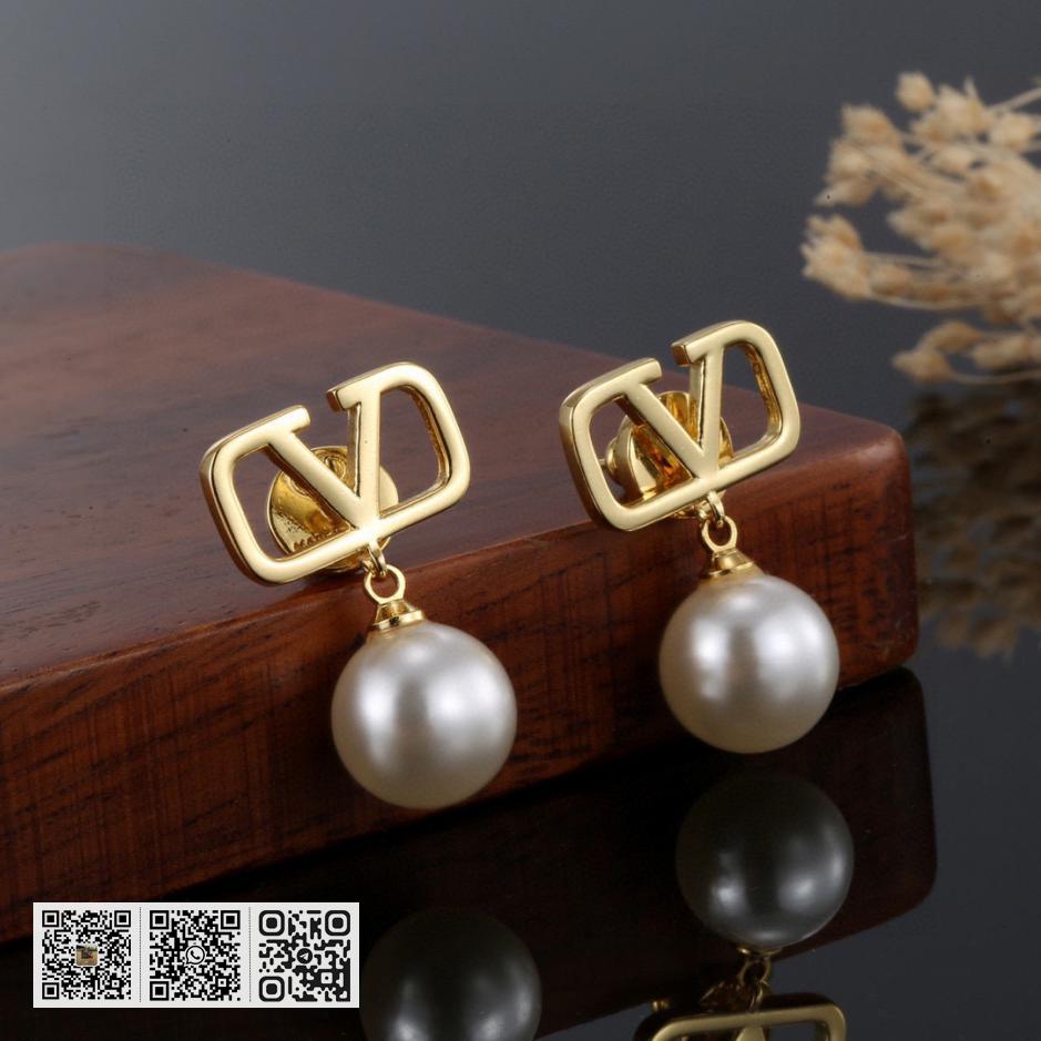 Valentino新款 - Image 2