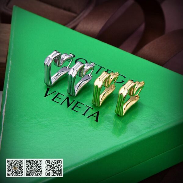 BOTTEGA VENENTA 新款BV耳环