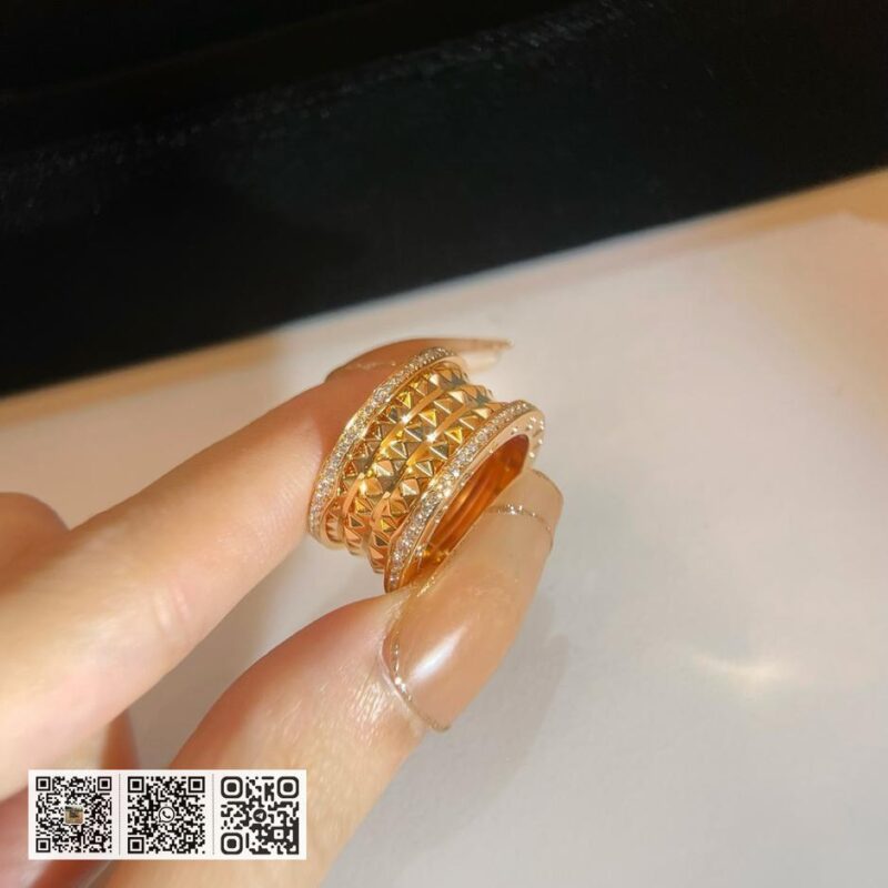 Bvlgari 罗马设计铆钉带钻戒指 - Image 2