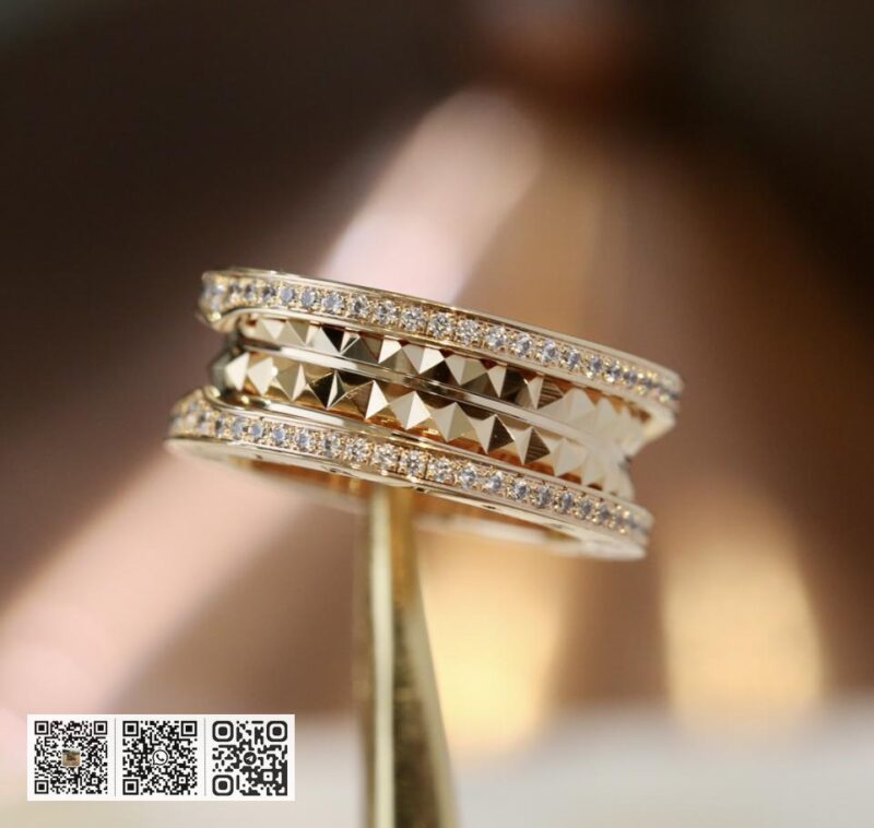 Bvlgari 罗马铆钉带钻戒指 - Image 2