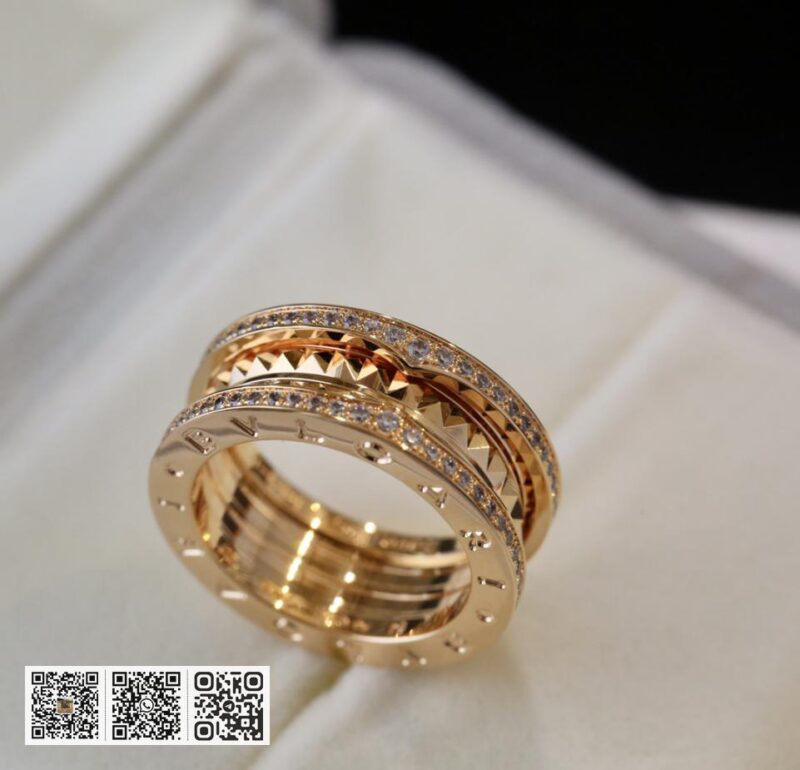 Bvlgari 罗马铆钉带钻戒指 - Image 4