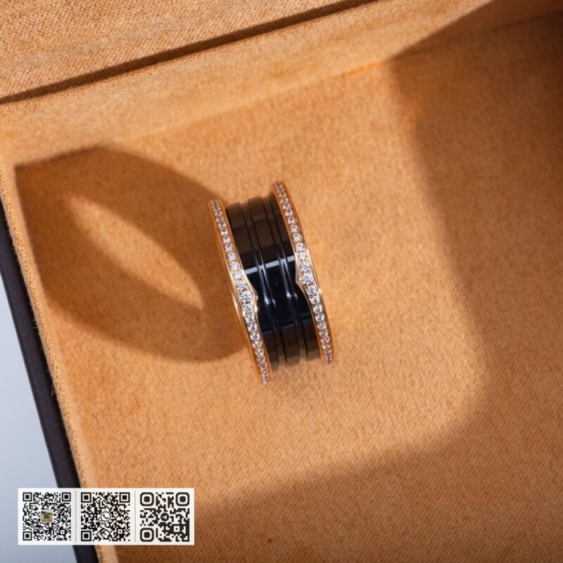 Bvlgari 经典陶瓷镶钻戒指 - Image 2
