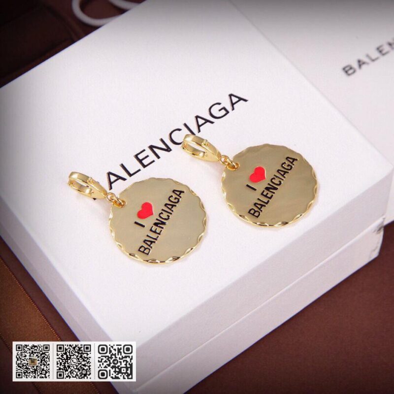 Balenciaga 新耳环 - Image 4
