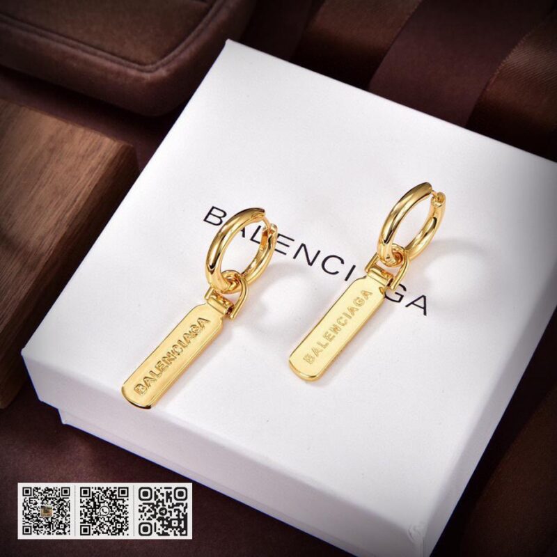 Balenciaga 新耳环 - Image 2