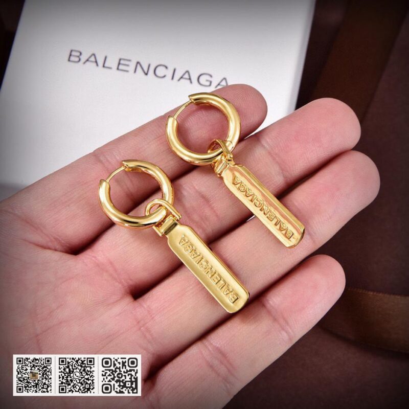 Balenciaga 新耳环 - Image 5