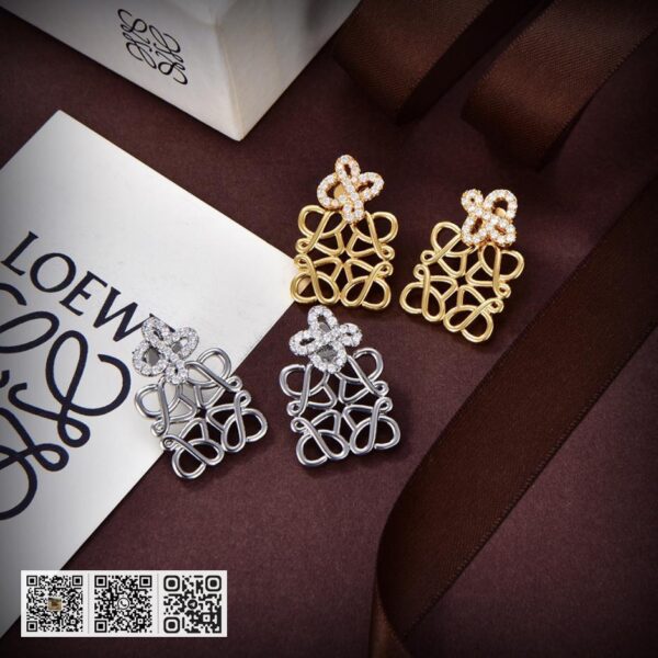 LOEWE 新耳环