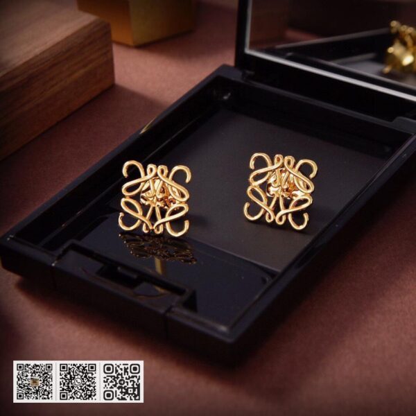 LOEWE 新耳环