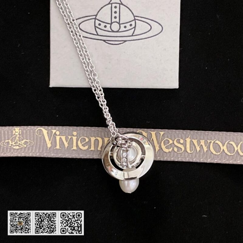 Vivienne Westwood 立体土星项链 - Image 4