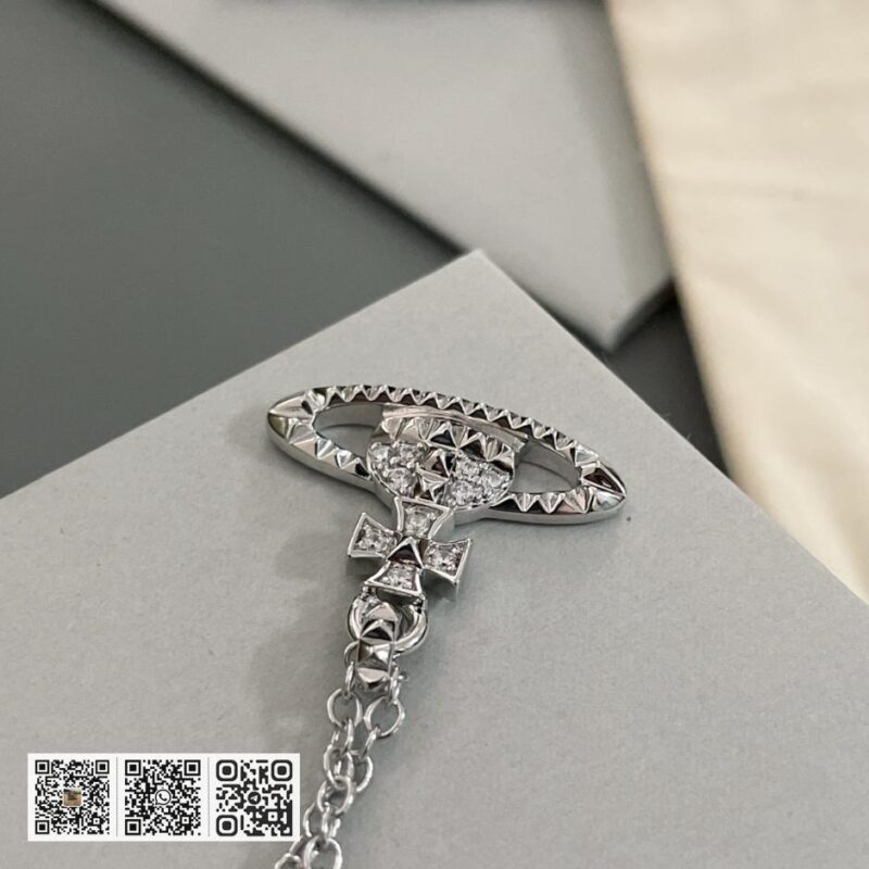 Vivienne Westwood 铆钉项链 - Image 5