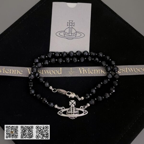 Vivienne Westwood 星球项链