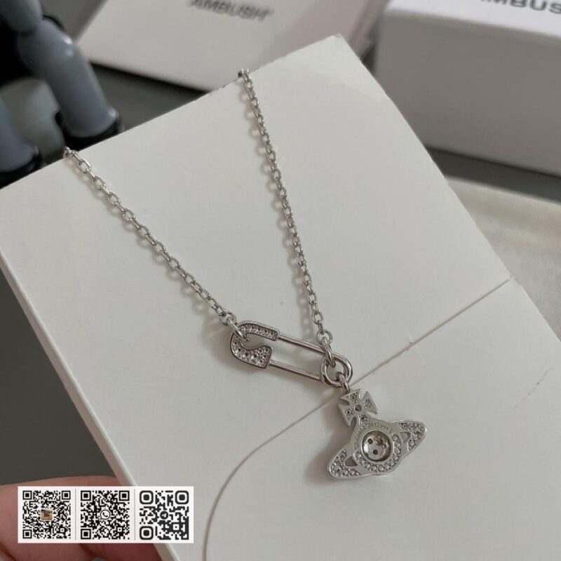 Vivienne Westwood 土星项链 - Image 4