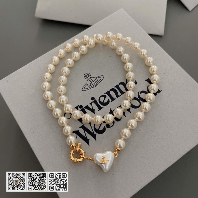Vivienne Westwood 珍珠项链