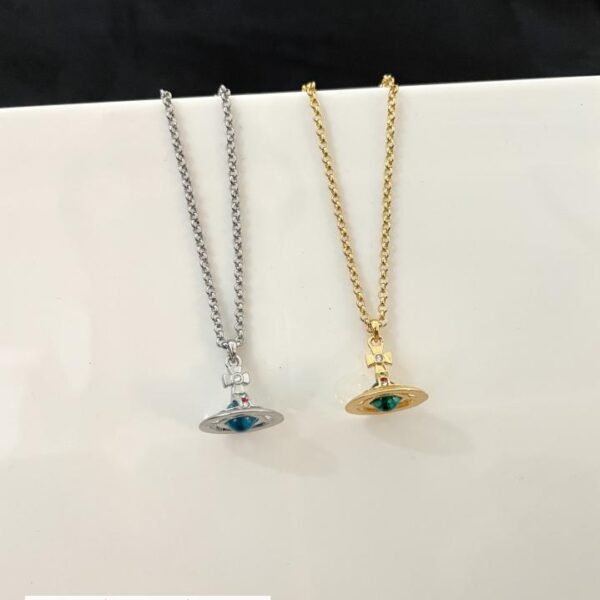 Vivienne Westwood 土星项链