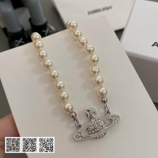 Vivienne Westwood 珍珠套装