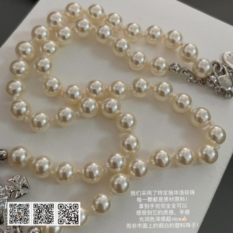 Vivienne Westwood 珍珠套装 - Image 5