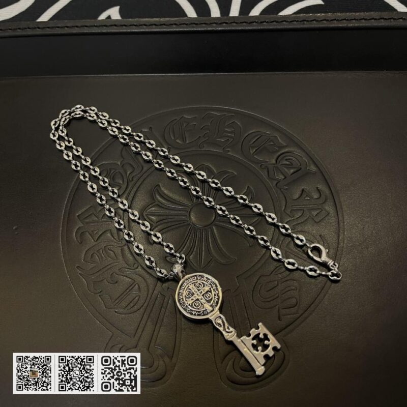 Chrome Hearts 复古8字形项链