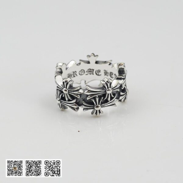 Chrome Hearts 墓葬十字架戒指