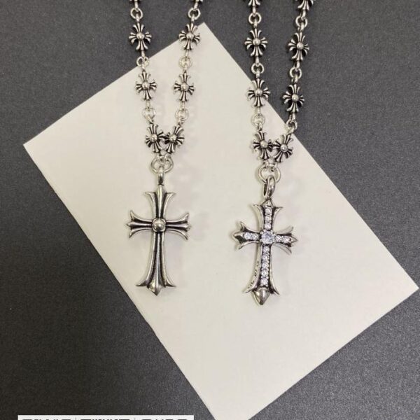 Chrome Hearts 十字架项链