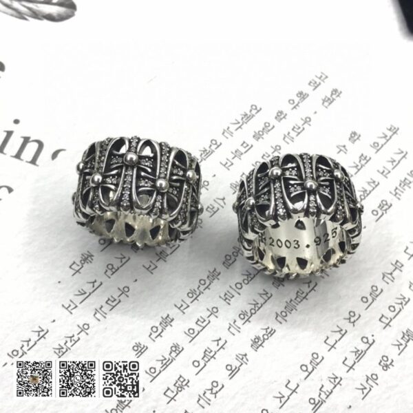 Chrome Hearts 墓碑戒指