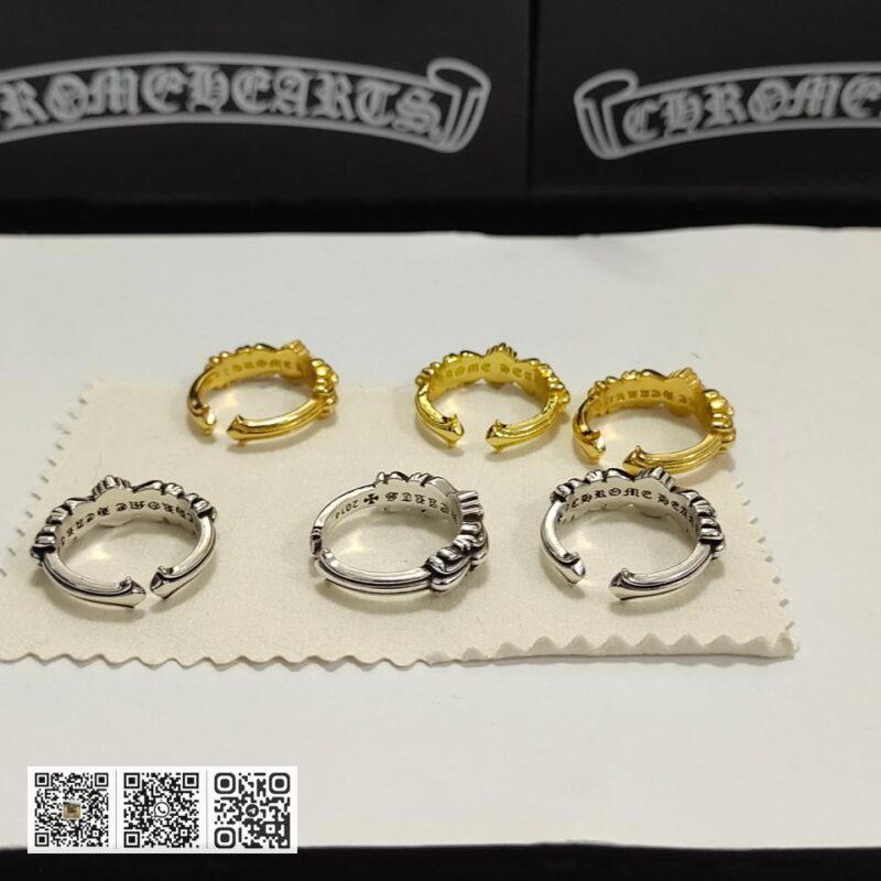 Chrome Hearts 十字架花带钻戒指 - Image 2