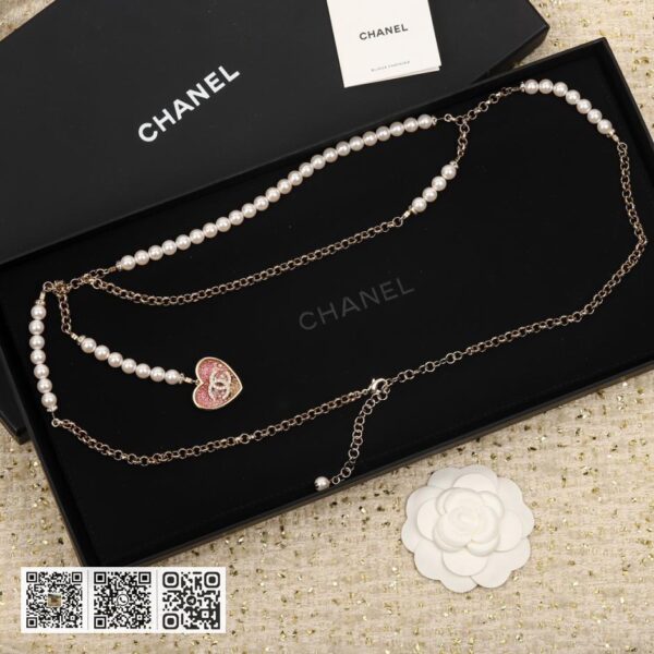 Chanel 23P满钻爱心腰链