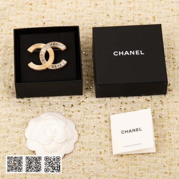 Chanel 长钻双c胸针