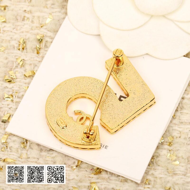 Chanel 牛仔蓝5字胸针 - Image 4