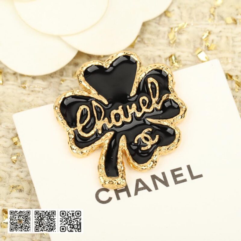 Chanel 四叶草胸针 - Image 6