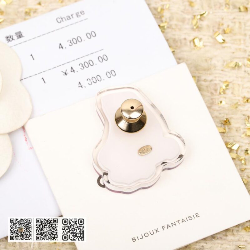 Chanel 溜冰鞋胸针 - Image 4