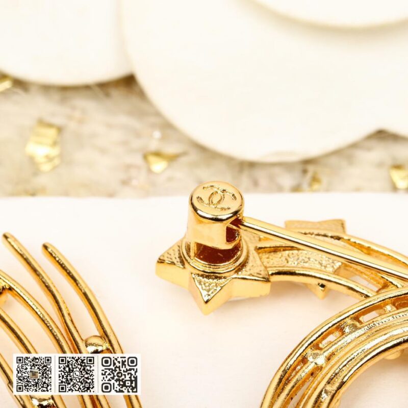 Chanel 五角星胸针 - Image 4