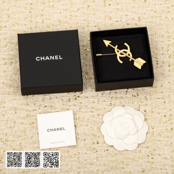Chanel 丘比特之箭胸针