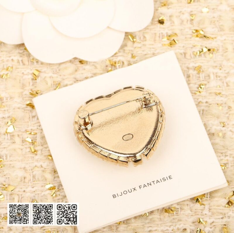 Chanel 爱心珍珠胸针 - Image 4