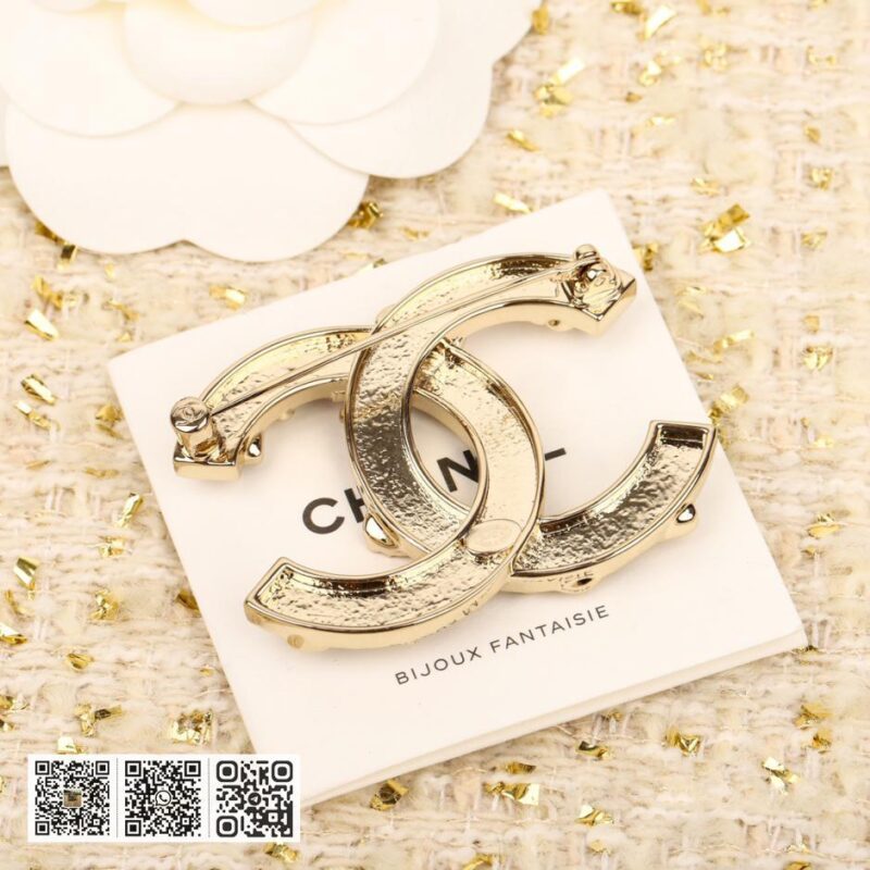 Chanel 珐琅双C胸针 - Image 6