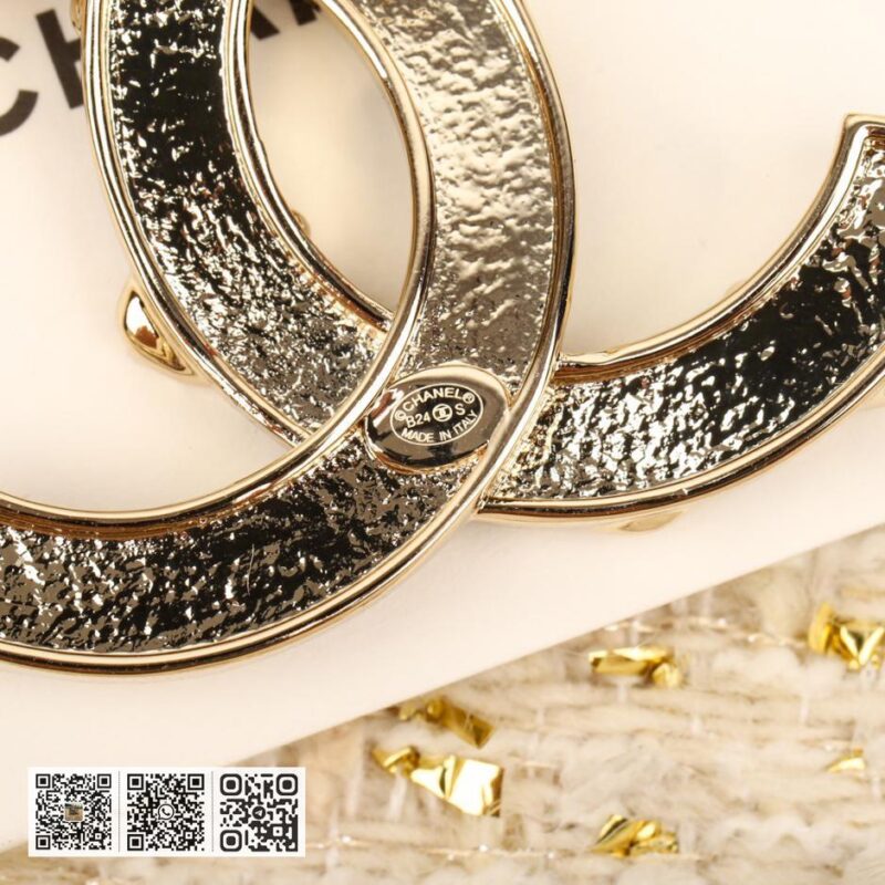 Chanel 珐琅双C胸针 - Image 7