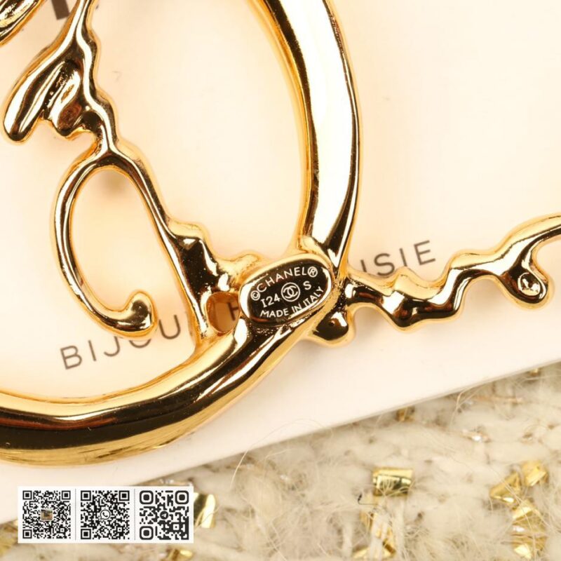 Chanel 连笔字母双c胸针 - Image 6