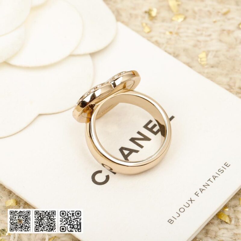 Chanel 撞色黑金爱心戒指 - Image 5