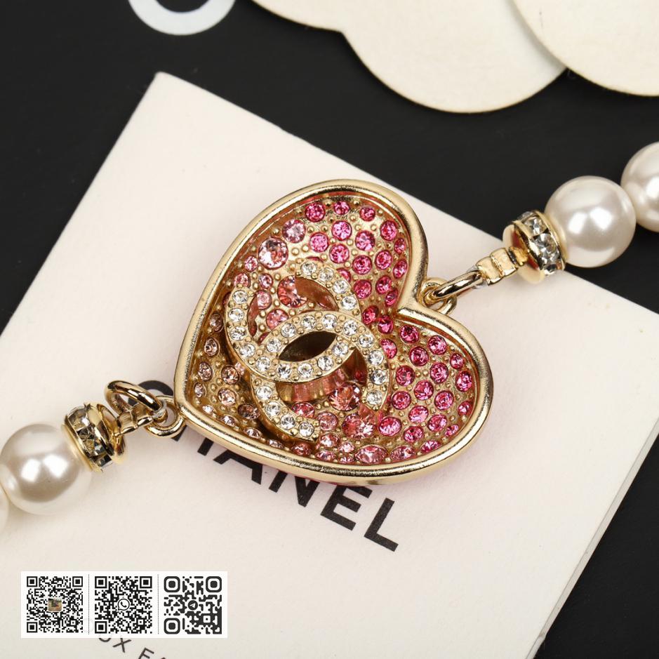 Chanel 23P满钻爱心毛衣链 - Image 5