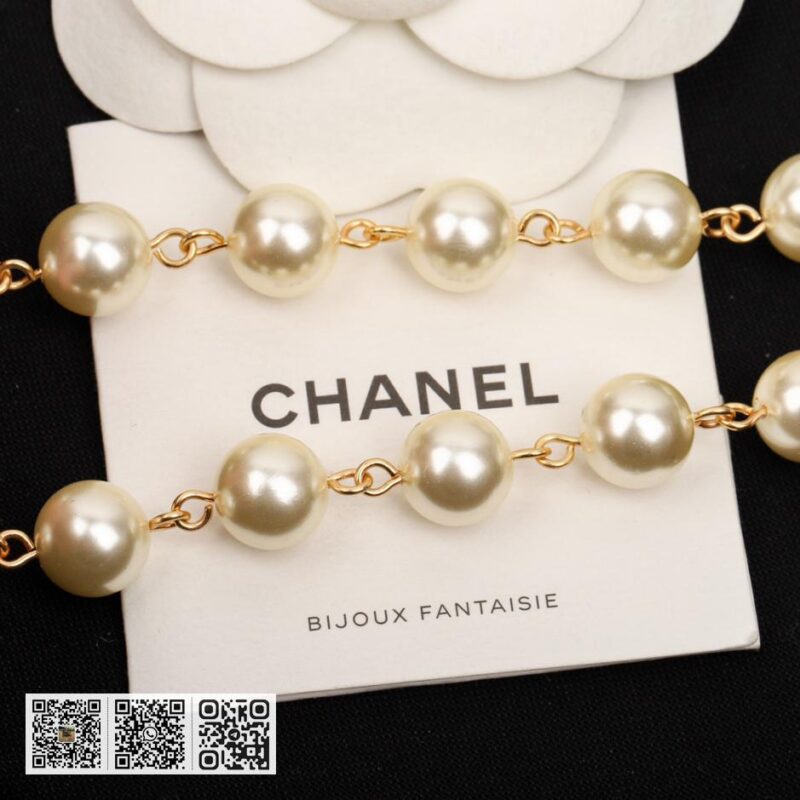Chanel 金币珍珠长链 - Image 4