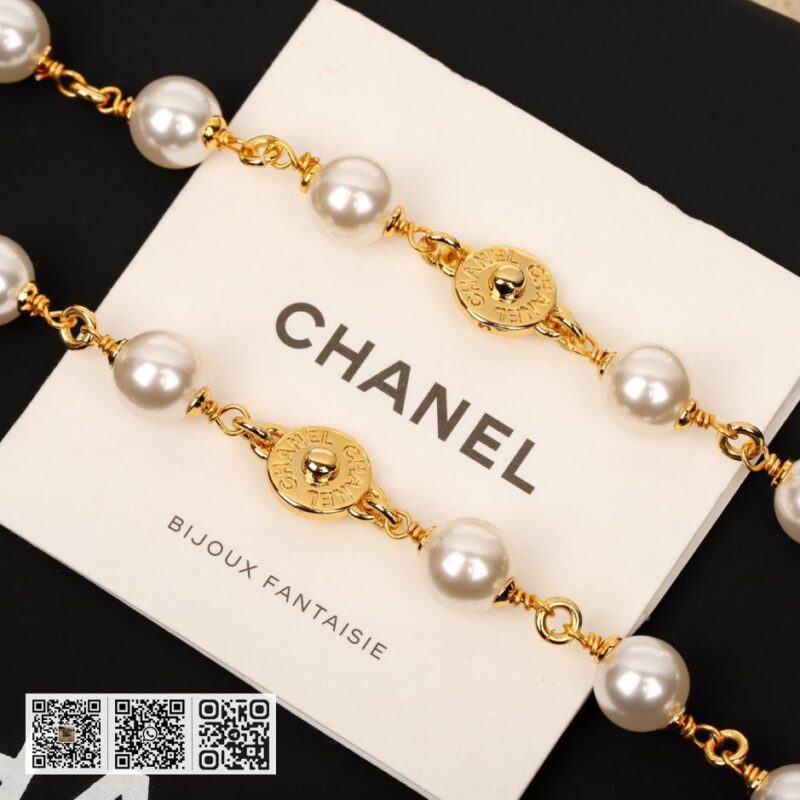Chanel 牛仔爱心毛衣链 - Image 5