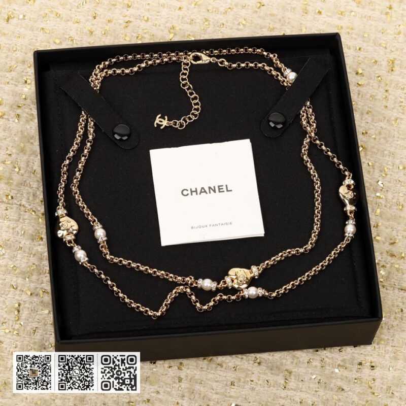 Chanel 链条爱心毛衣链 - Image 2