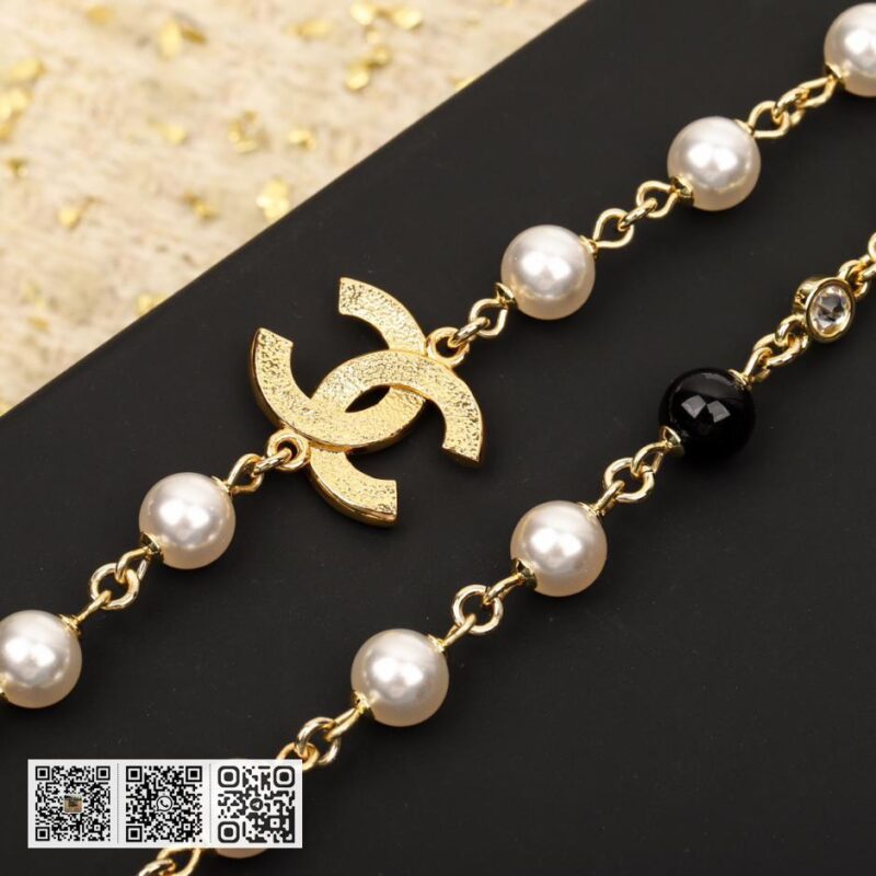 Chanel 珍珠毛衣链 - Image 6
