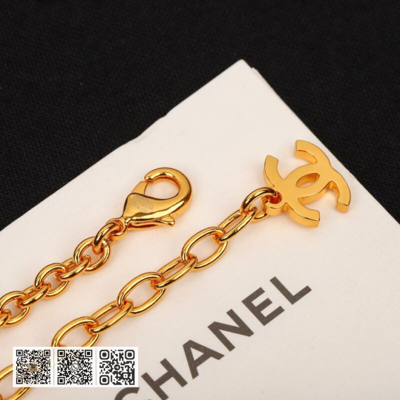 Chanel 四叶草双c毛衣链 - Image 6