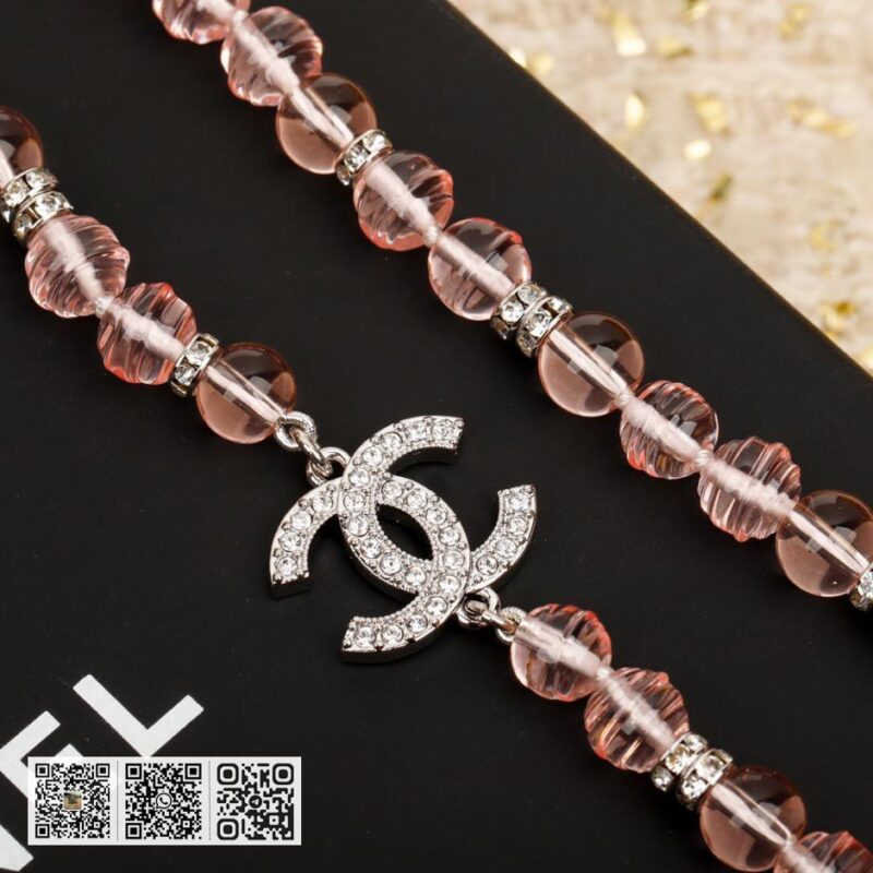 Chanel 蝴蝶结粉红色珍珠毛衣链 - Image 2