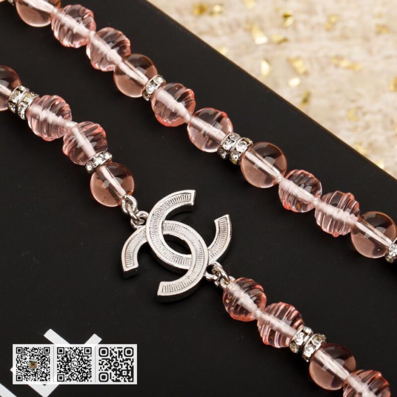 Chanel 蝴蝶结粉红色珍珠毛衣链 - Image 3