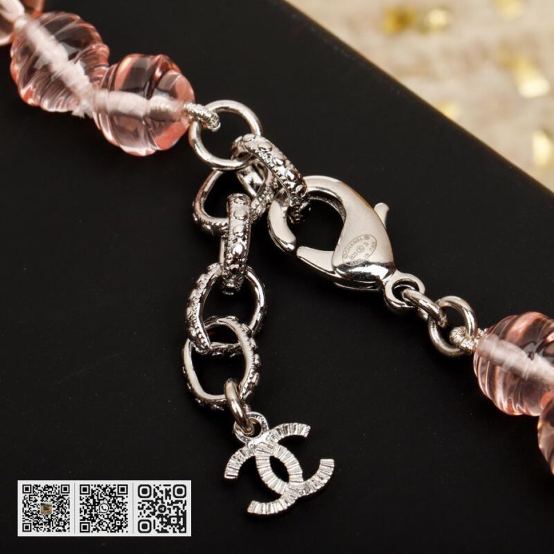 Chanel 蝴蝶结粉红色珍珠毛衣链 - Image 5