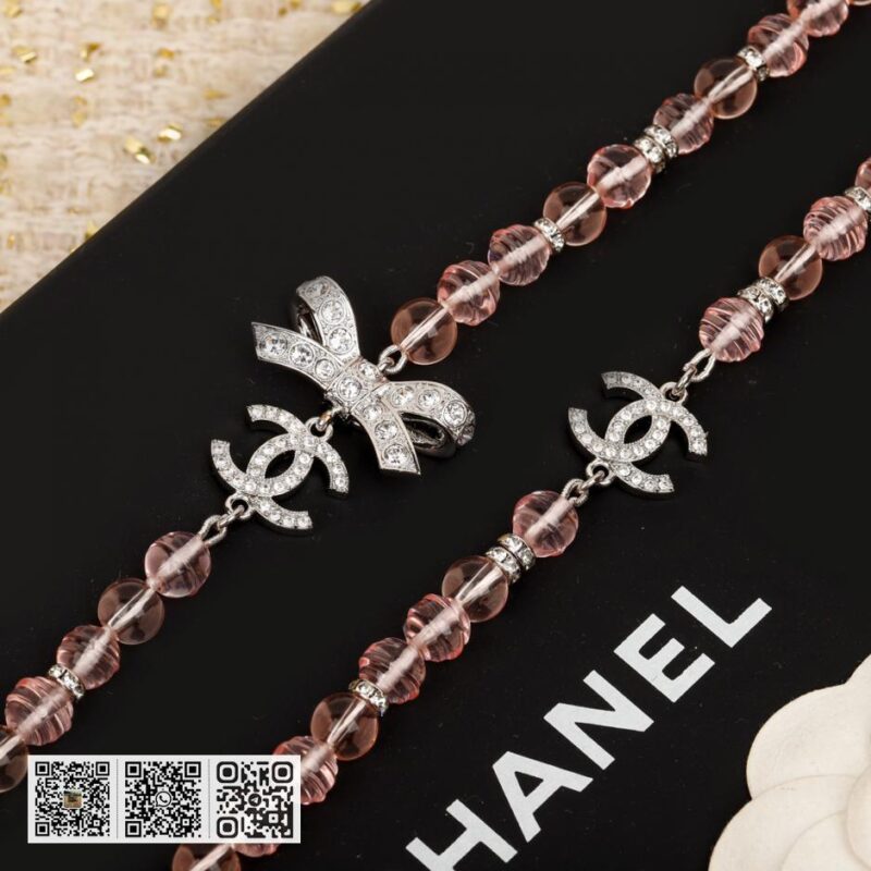 Chanel 蝴蝶结粉红色珍珠毛衣链 - Image 4