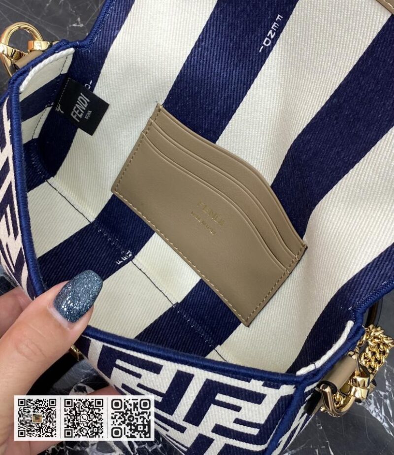 Fendi Baguette牛仔包 - Image 8