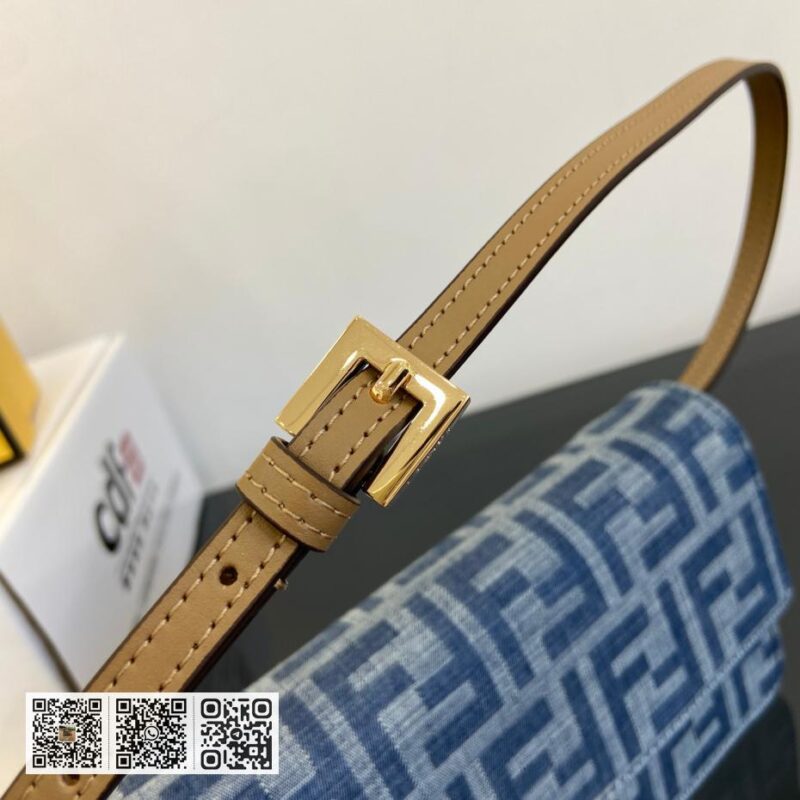 Fendi Baguette皮夹 - Image 2
