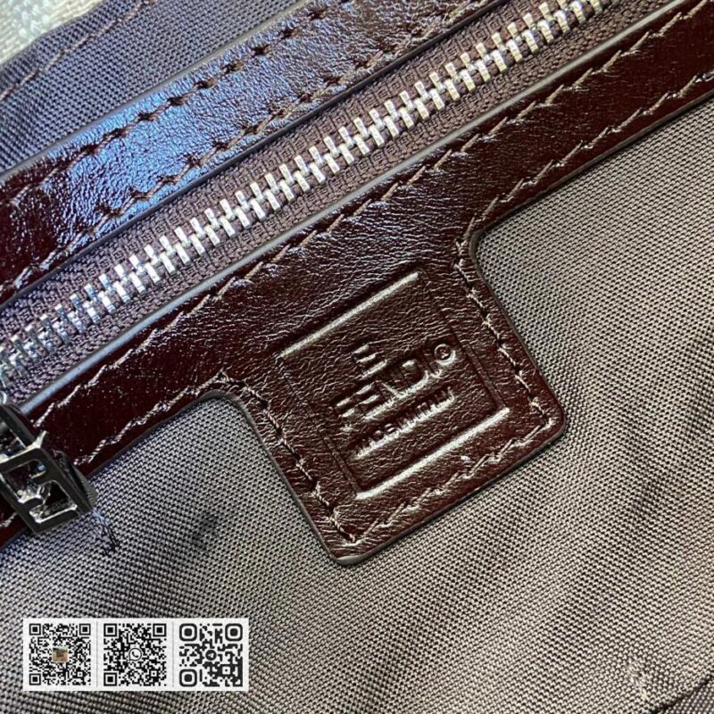Fendi Baguette! 法国包 - Image 9