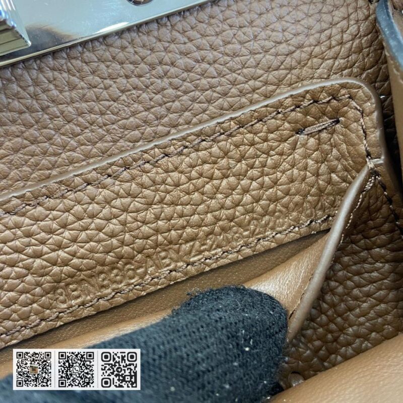 Fendi Peekaboo ISeeU小号包 - Image 12